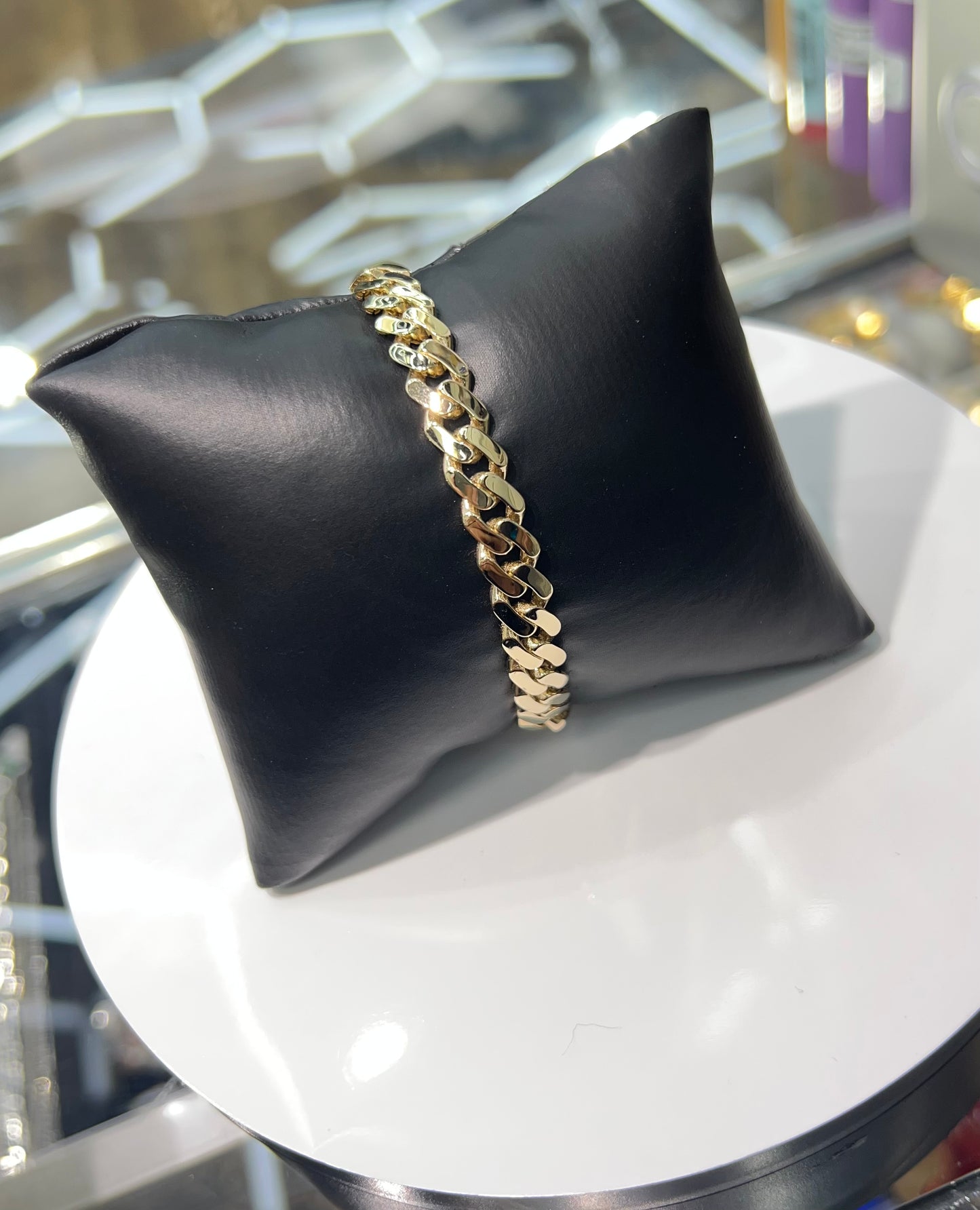 1166- NEW 14k Hollow Cuban Monaci Bracelet (8mm) 7" W.G