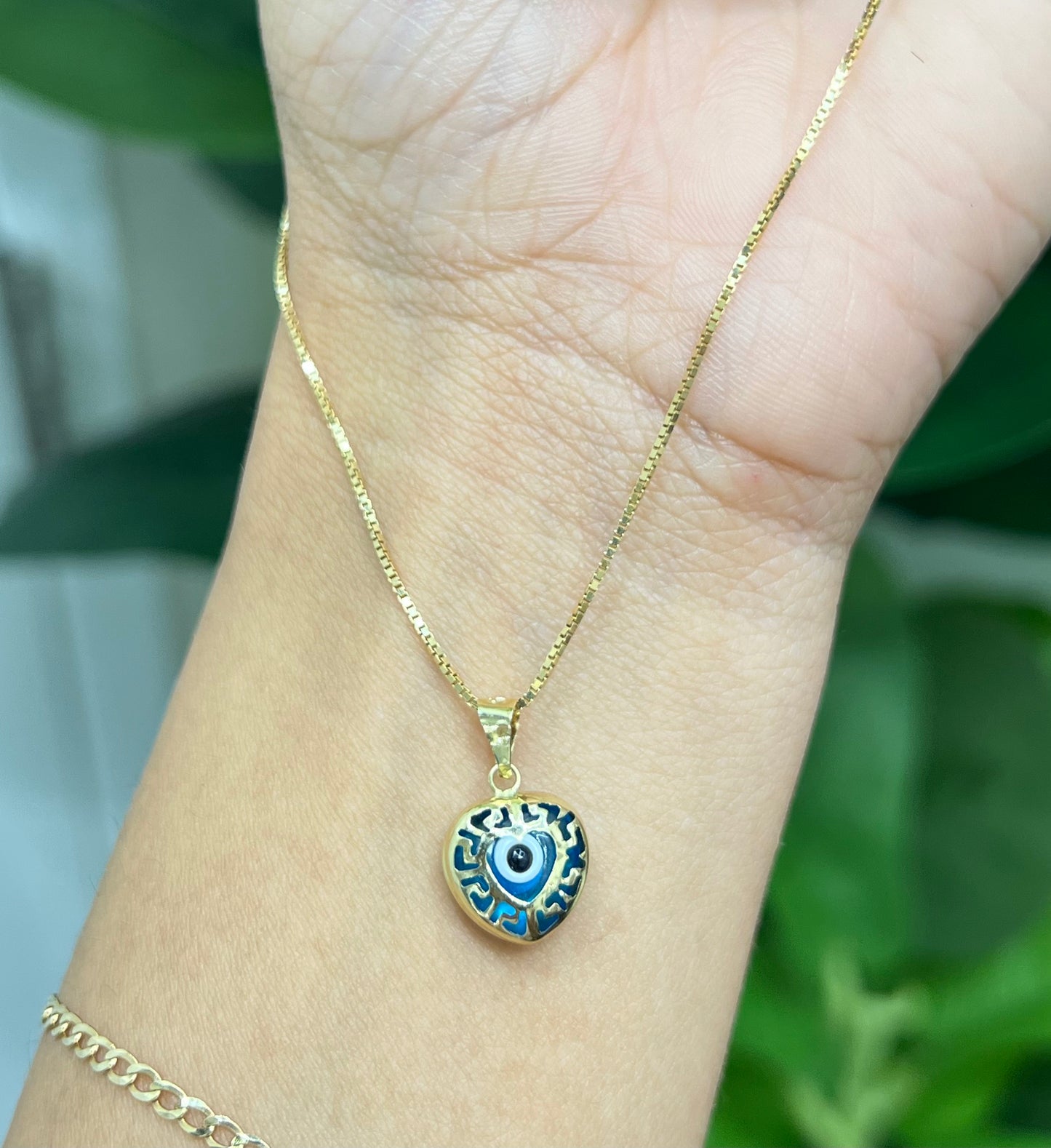 00206 - Colgante de corazón con ojo malvado de 14 quilates