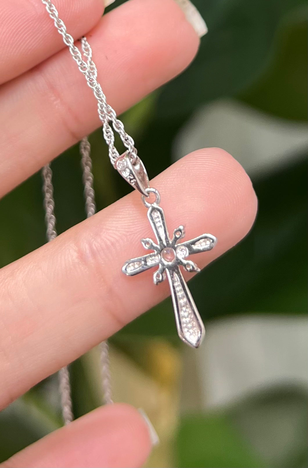 S861- NEW .925 Sterling Silver Cz Cross Pendant W.G