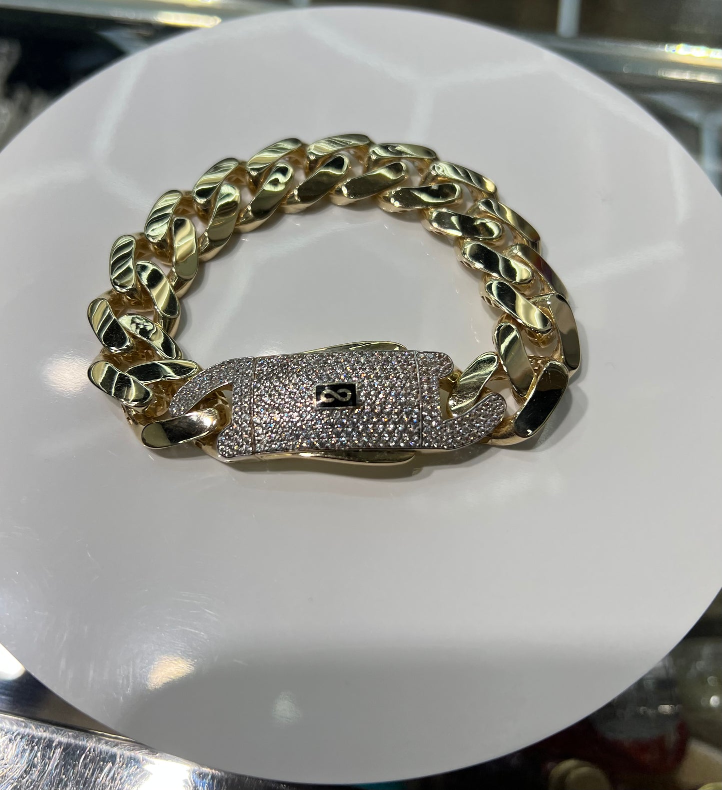 2000- NEW 14K Hollow Cuban Monaci Bracelet (17mm) W.G