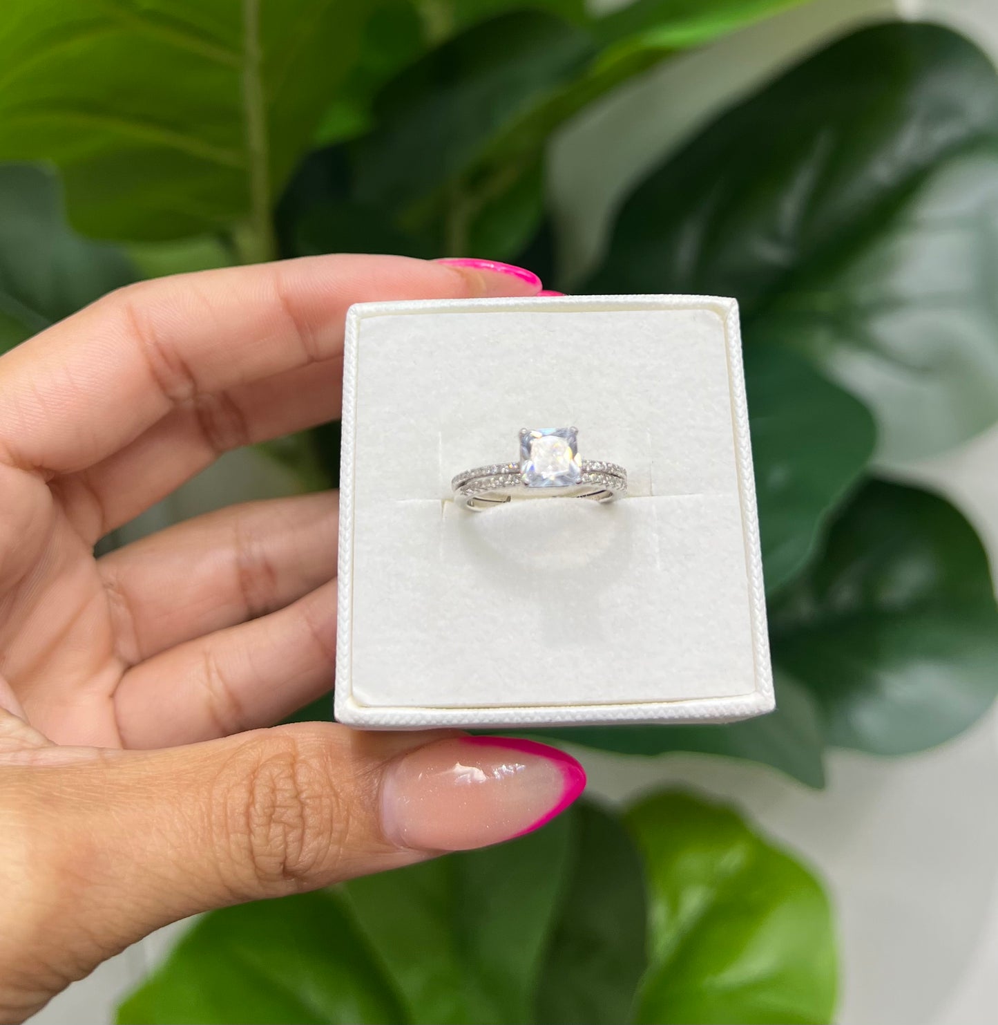 S554- .925 Sterling Silver Square Cz Women's Ring W.G