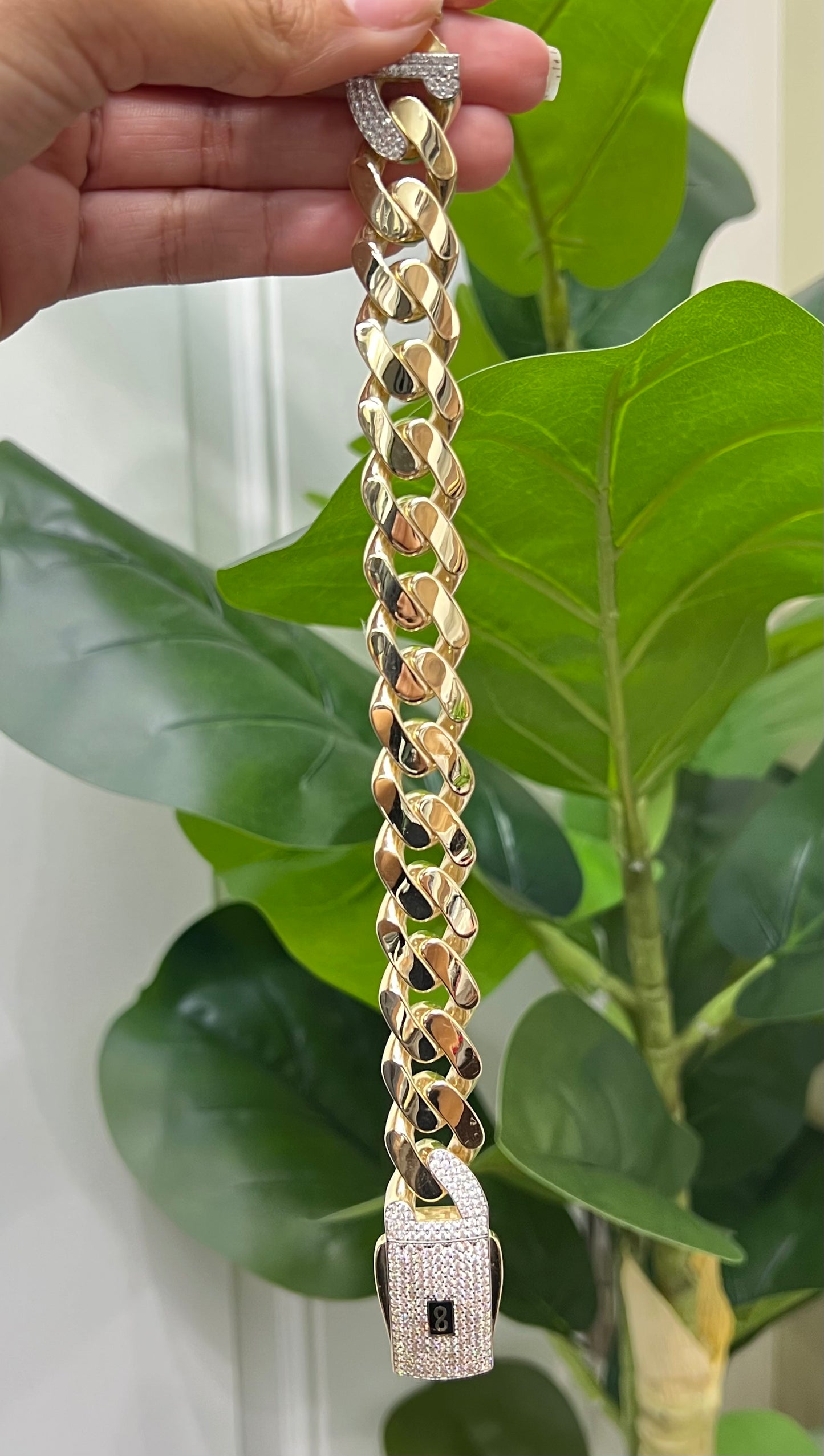 2000- NEW 14K Hollow Cuban Monaci Bracelet (17mm) W.G