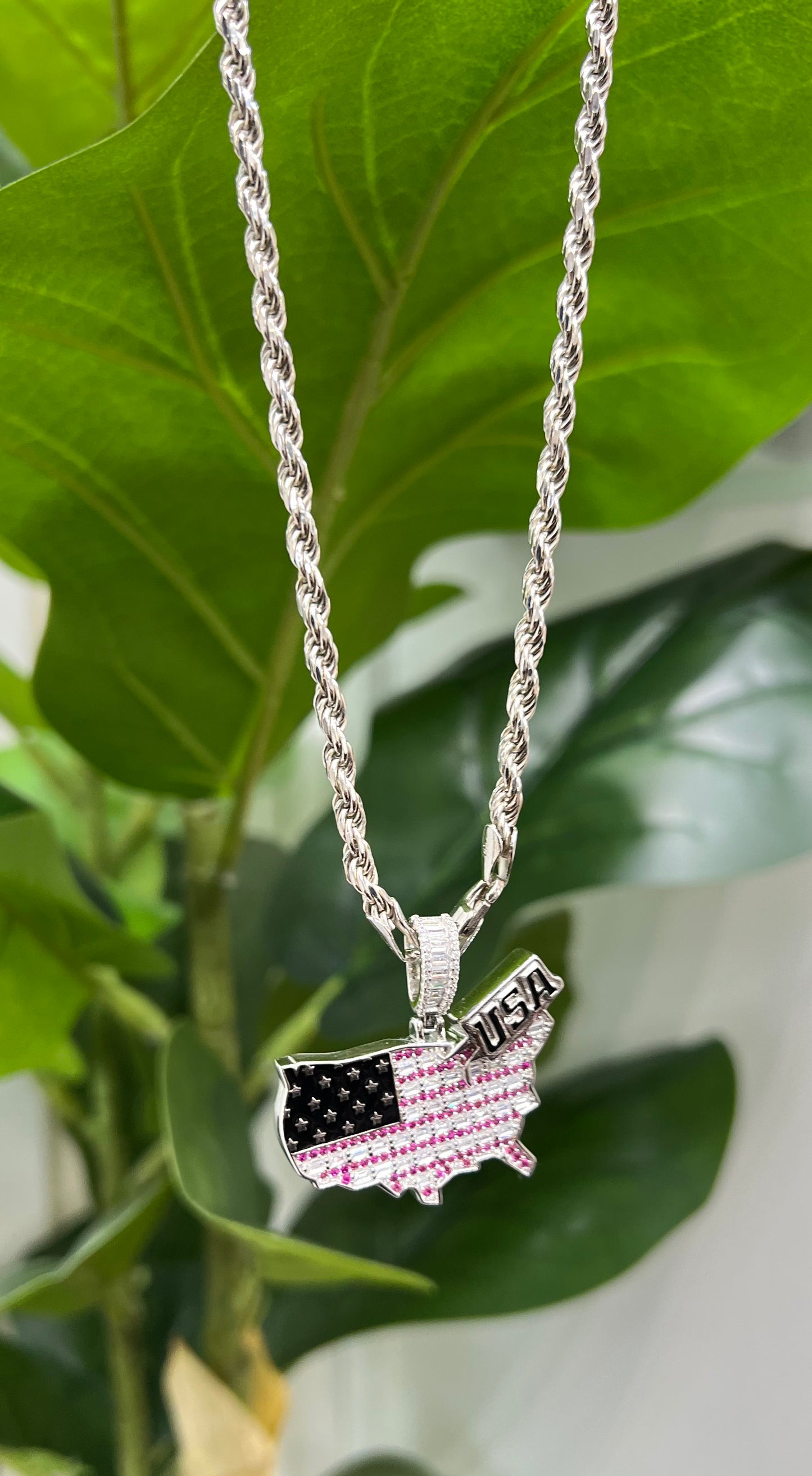 S845- NEW .925 Sterling Silver USA Map Flag Pendant W.G
