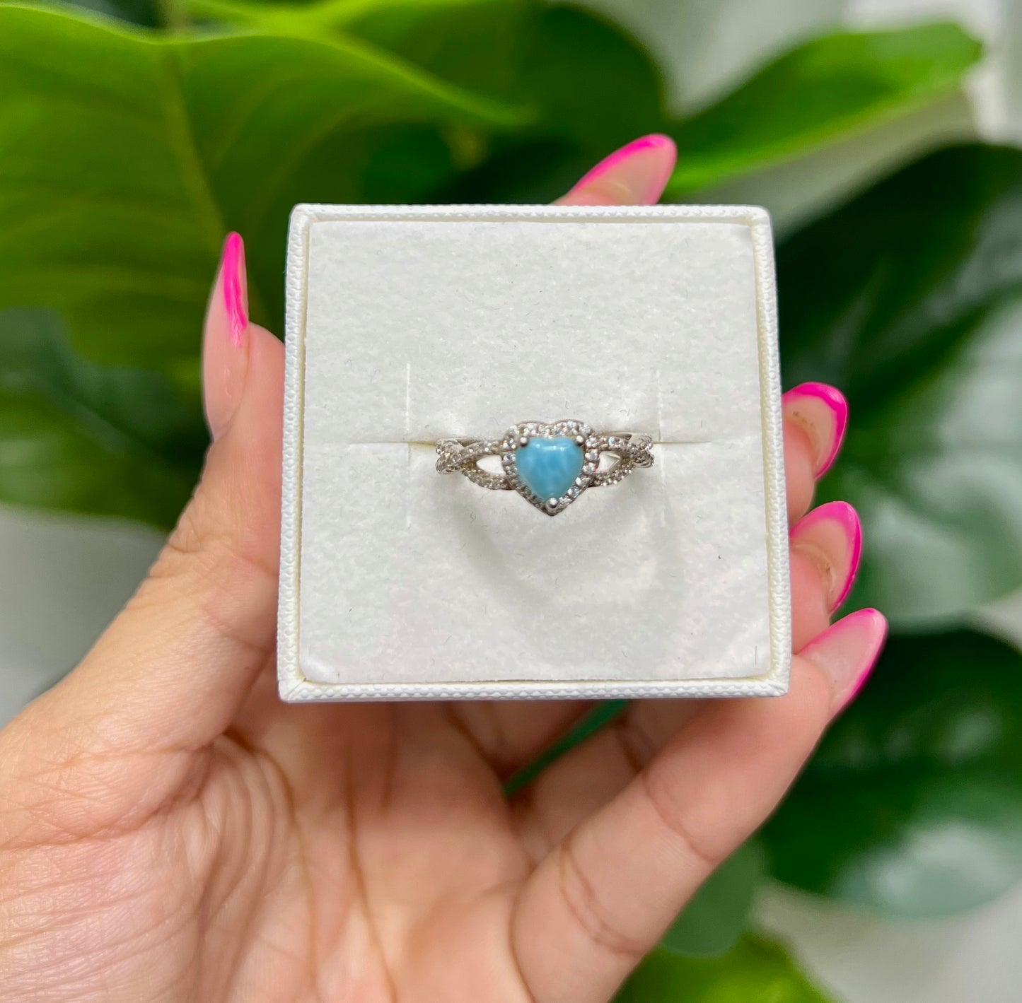S764- NEW .925 Heart Larimar Women's Ring W.G