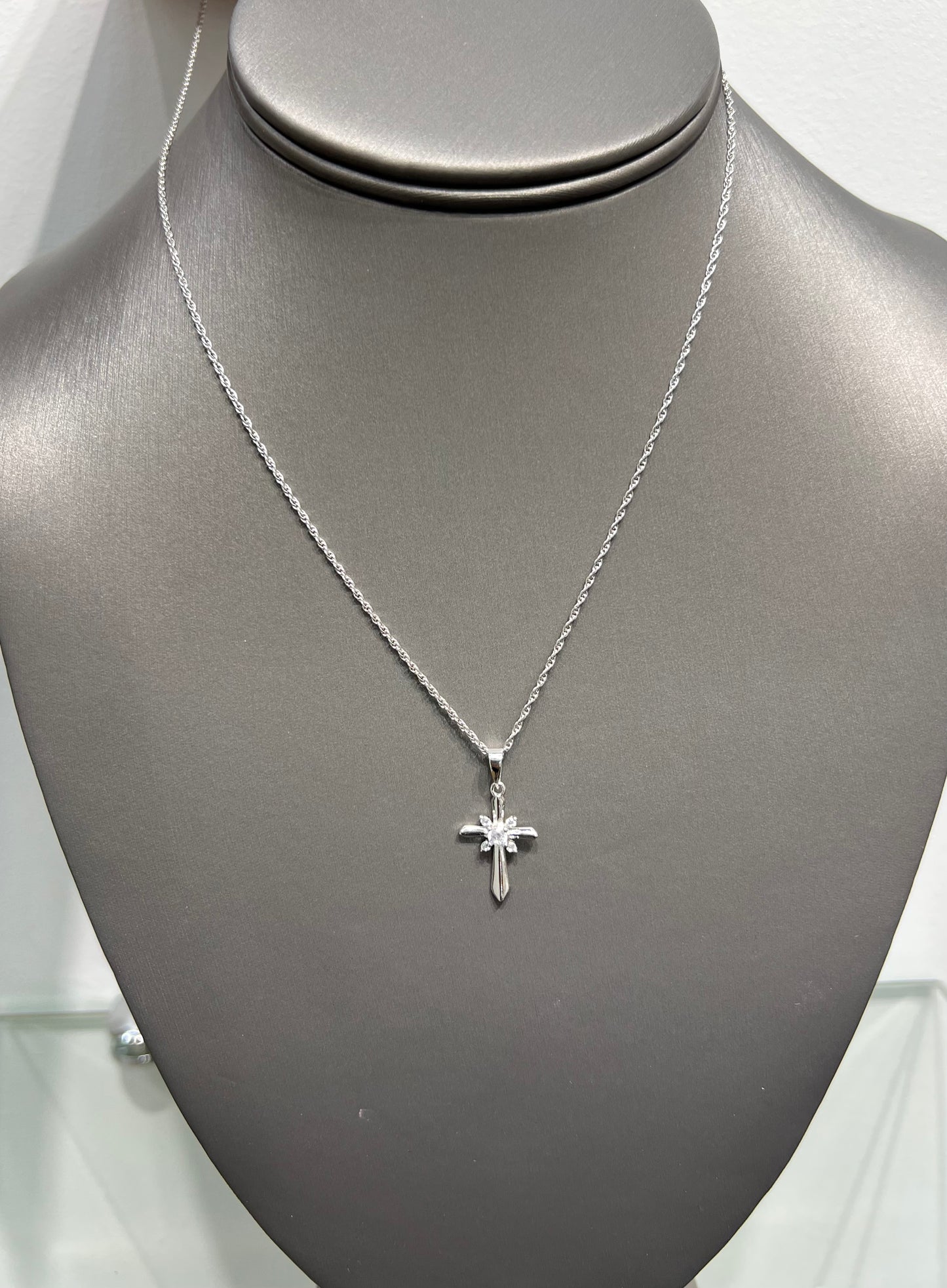 S861- NEW .925 Sterling Silver Cz Cross Pendant W.G