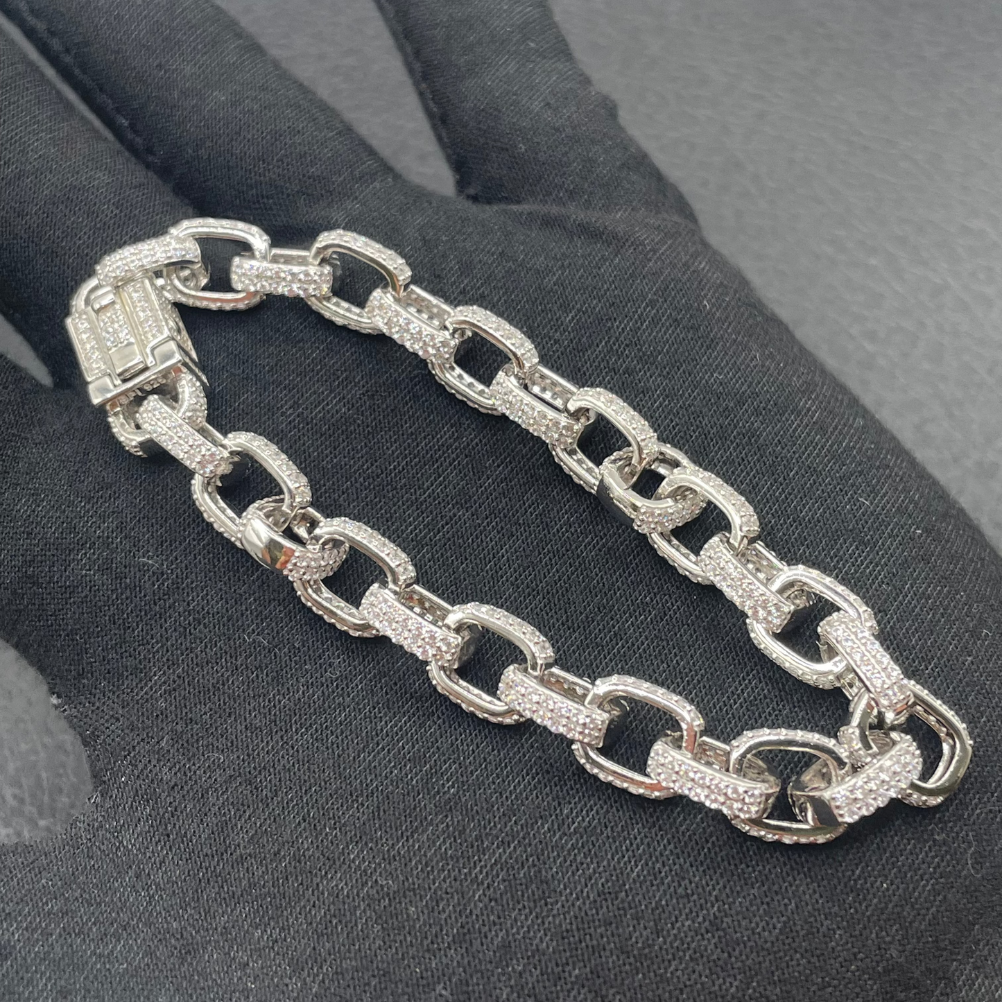 S393- NEW CZ Encrusted Micro Pave Link Bracelet (8.9mm) W.G