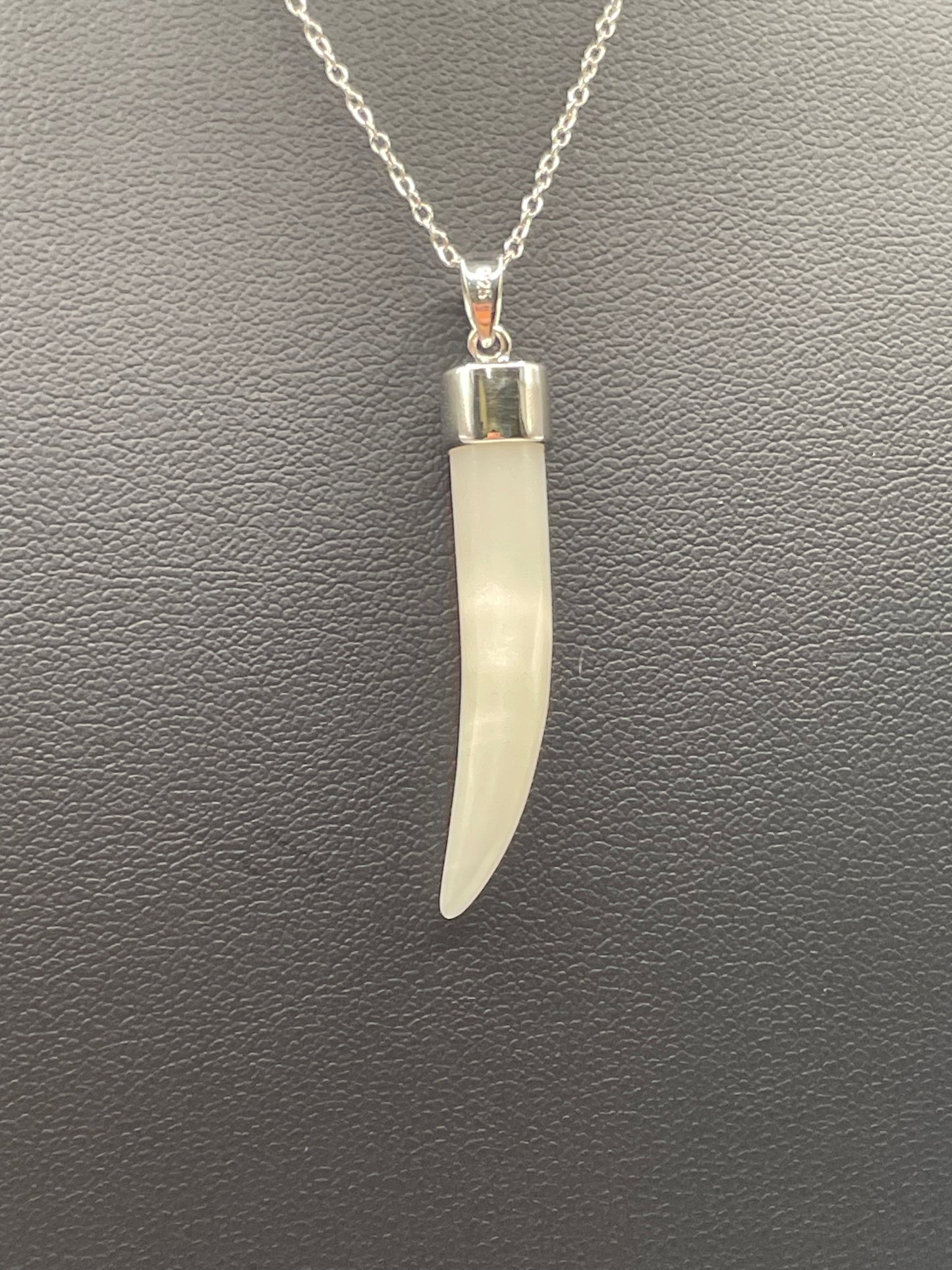 S440- Silver 925 Tooth Pendant Necklace 18”