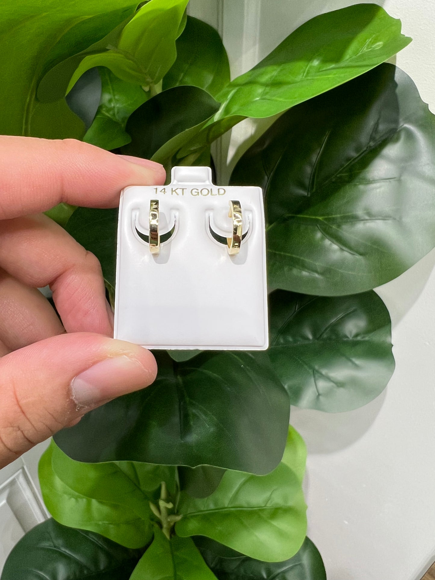 1386- NEW 14K Gold Huggies Hoop Earrings (13x2.3mm) W.G