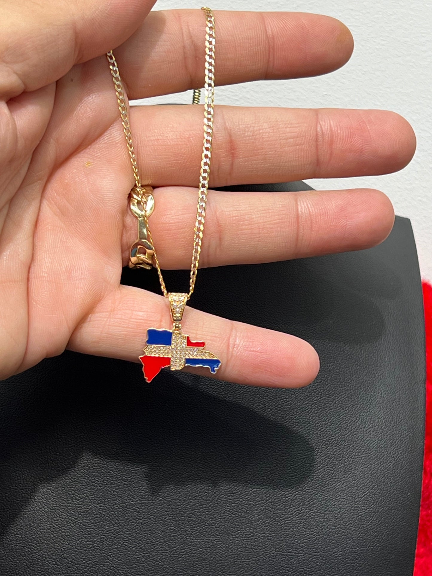 C5- NEW 14k Miami Cuban Chain & Dominican Map Flag Pendant SET