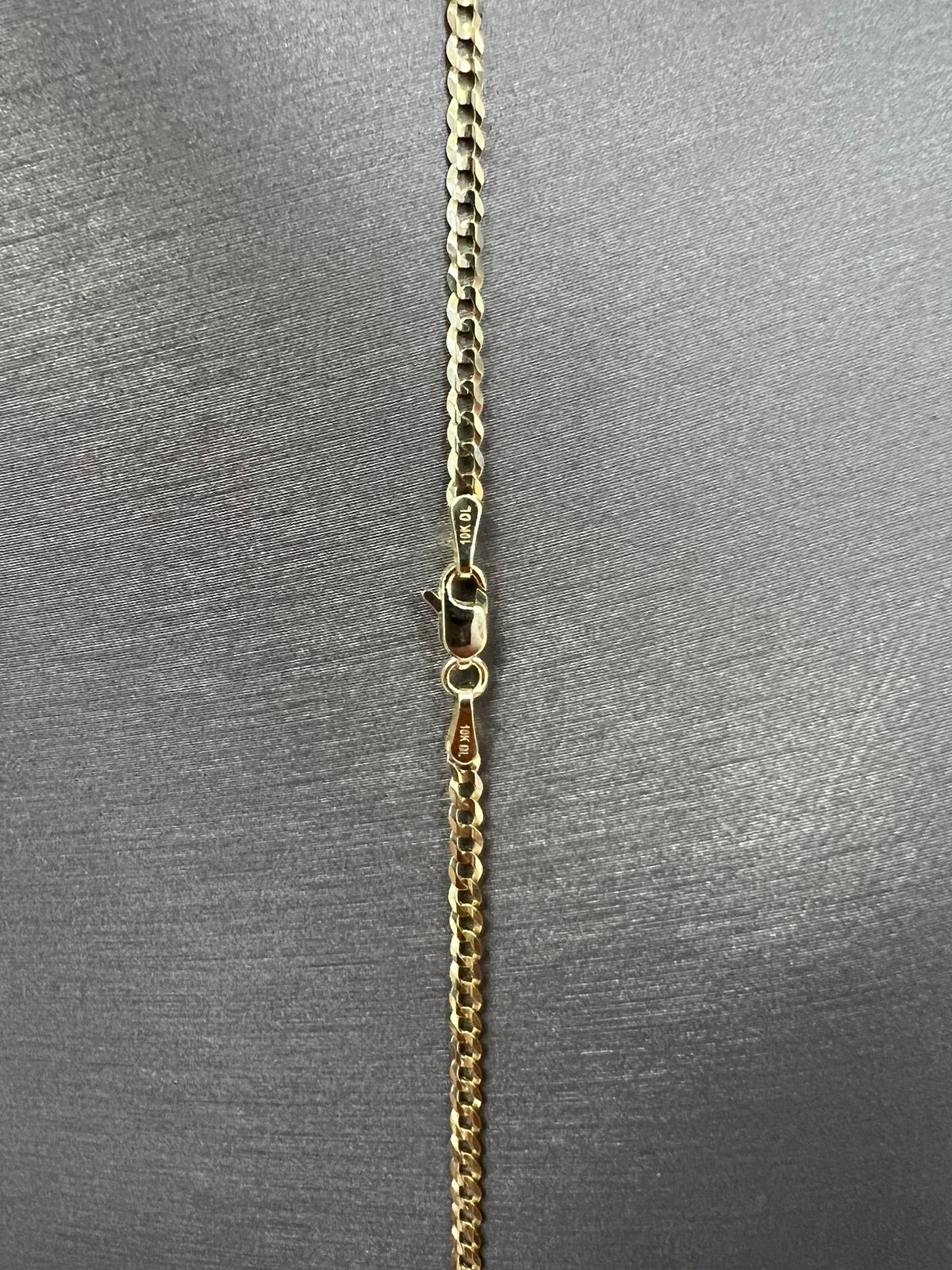 C86- SET 10K Hollow Miami Cuban Curb Chain 18" (2.2) & 10K Diamond Cut Cross W.G