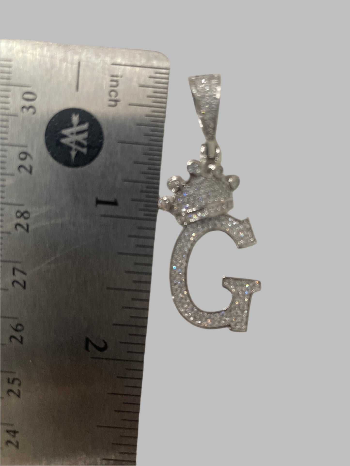 S731- Letter “G” Bright Pendant