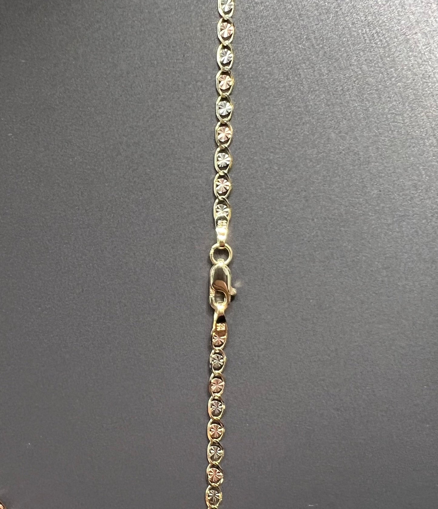 314-NEW 14k  Valentino chain  Tri tone (2.6mm).W.G