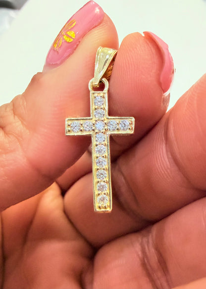 1734- NEW 10K Small Cz Cross Pendant W.G