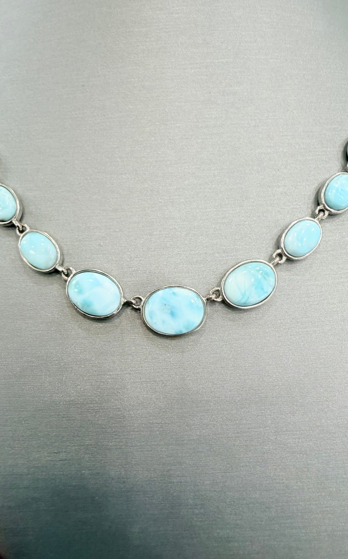 S806- NEW .925 Oval Larimar Necklace (W.G)