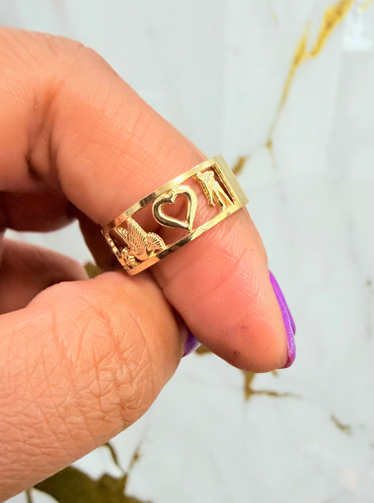 1705- NEW 10K Good Luck Band Ring W.G