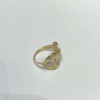 1456- NEW 10K Oval Fancy Women's Ring W.G