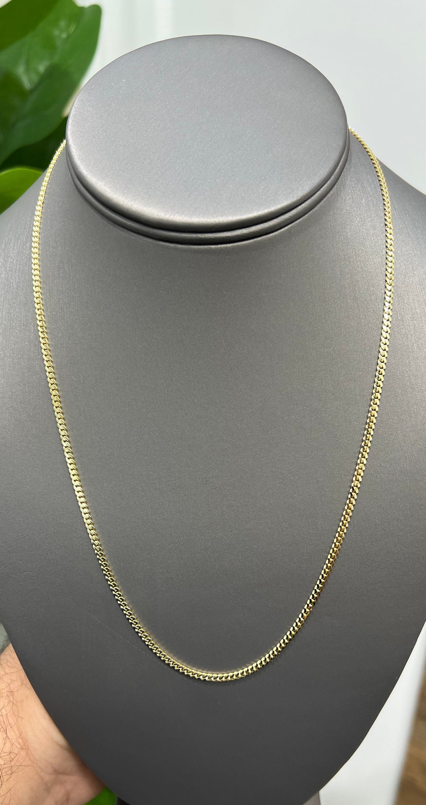 1269- 10K Solid Miami Cuban Chain 20" (2.5mm) W.G