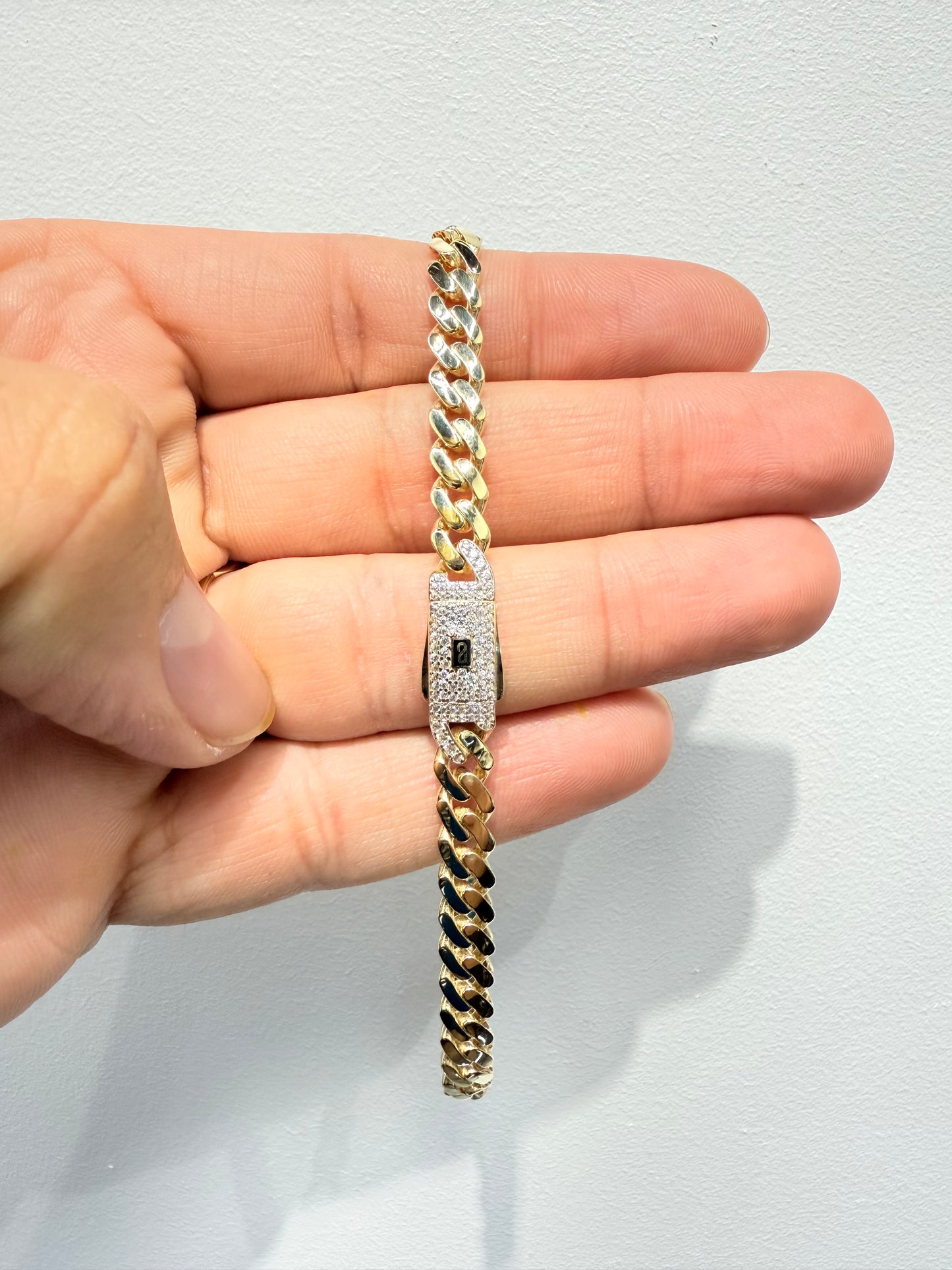 1084- NEW 14K Hollow Cuban Monaci Anklet (7mm) W.G