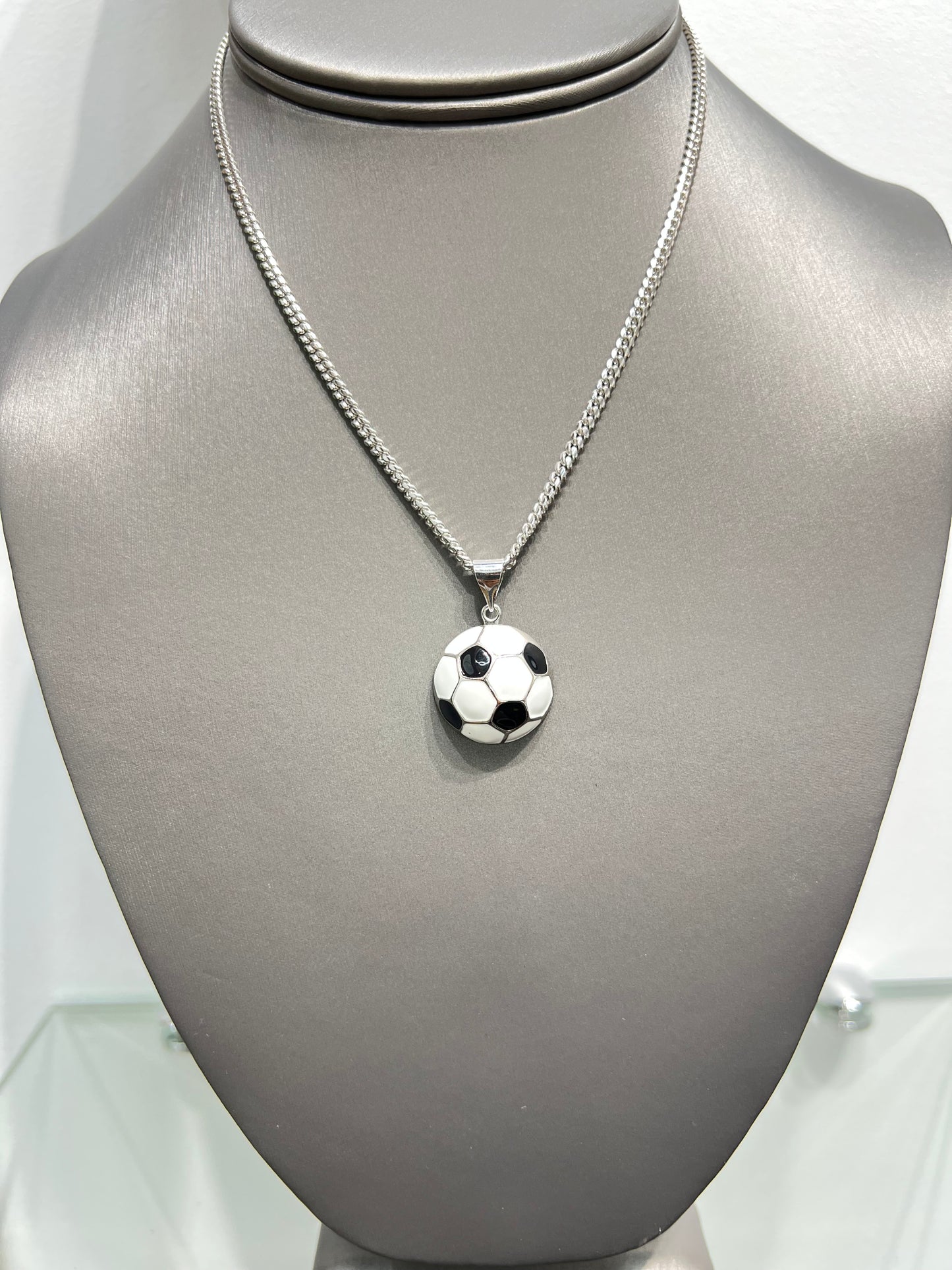 S1139- NEW .925 Sterling Silver Soccer Ball Pendant W.G