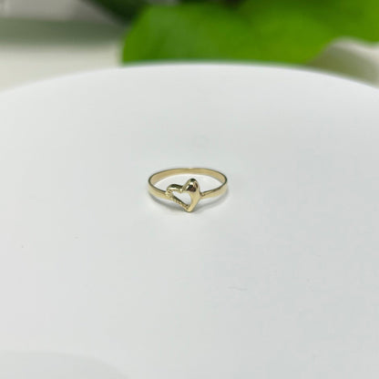 1457- NEW 10K Heart Women's Ring W.G