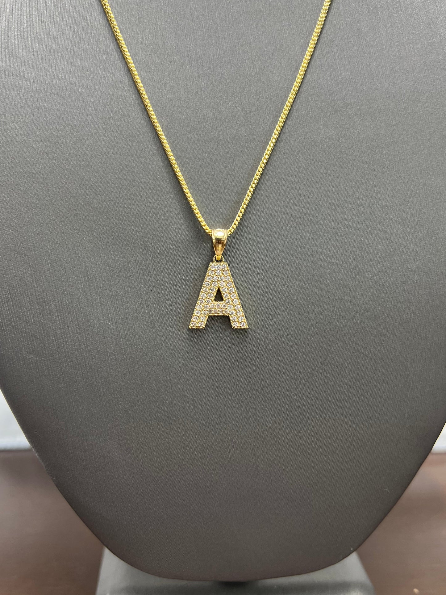 C15- NEW 14K Franco Chain 18”(1.5mm)and Letter A Pendant Set.W.G
