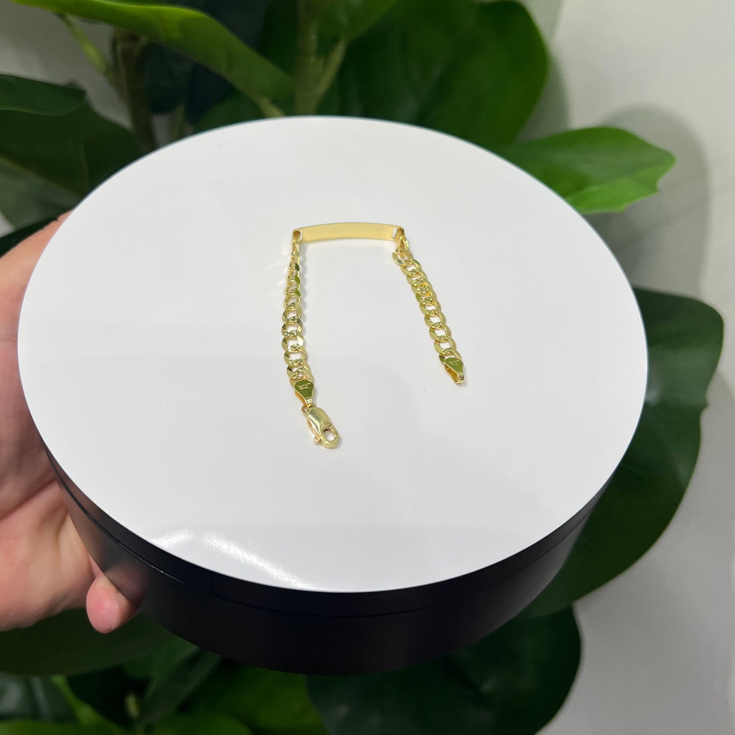 1230- NEW 14K Solid Flat Cuban Curb ID Bracelet (5.7mm) W.G