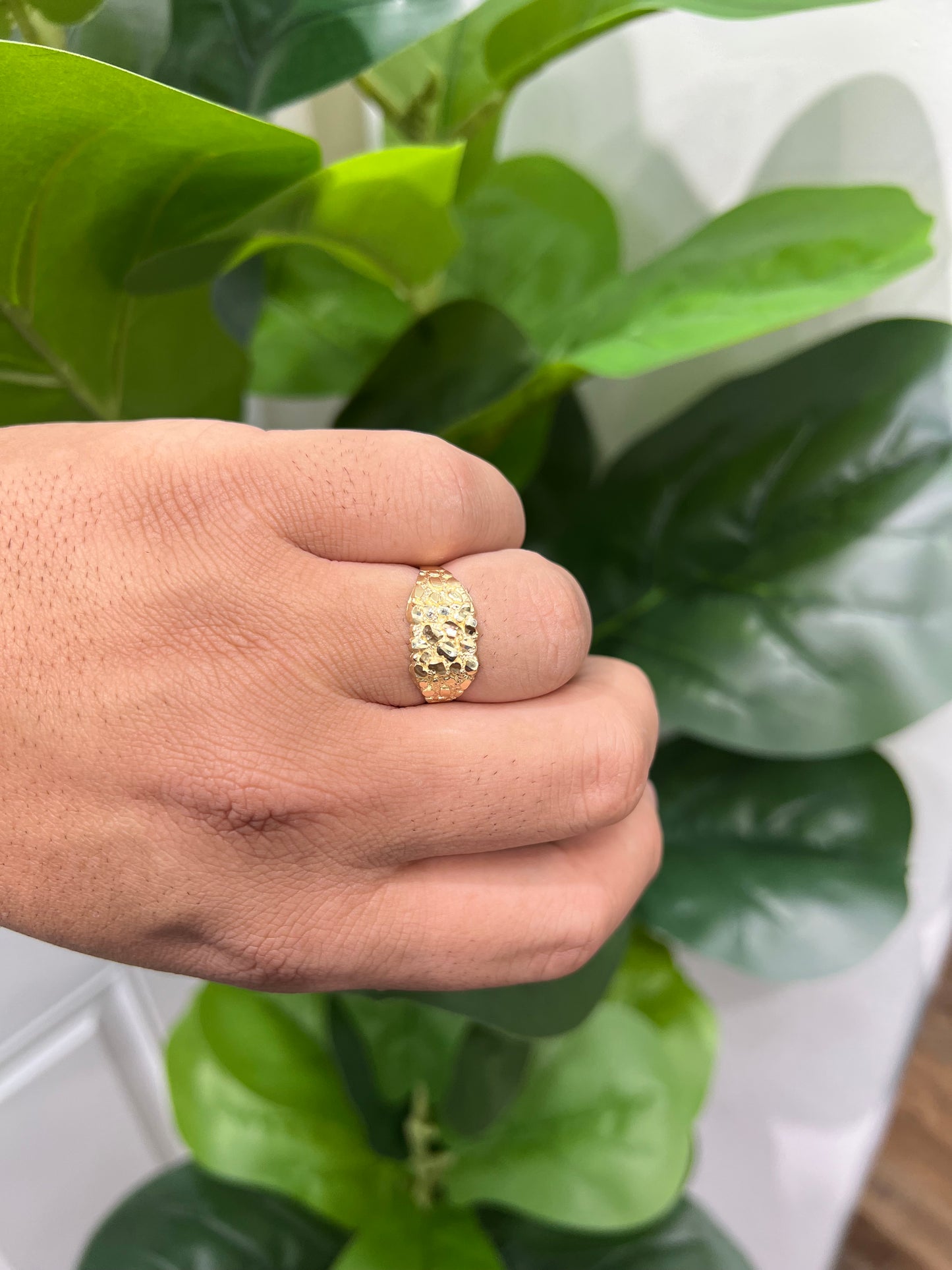 1332- NEW 10K Full Nugget Square Ring W.G