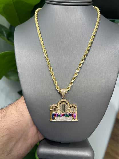 C43- 14K Hollow Rope Chain 20” (4.10mm) & The Last Supper Pendant Set