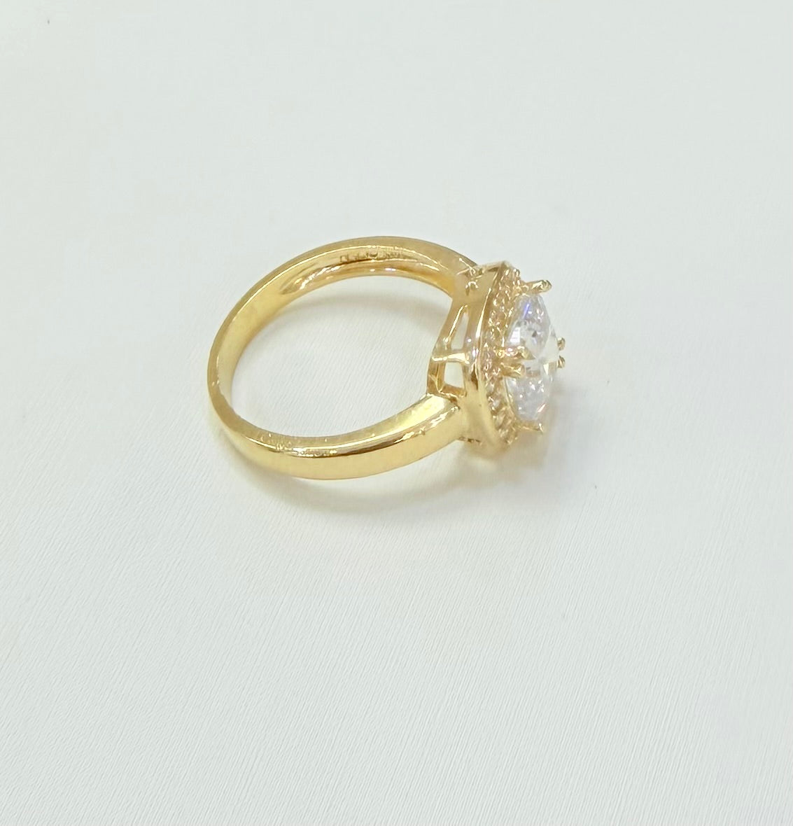 1775- NEW 10K Square Cz  Wedding/ Engagement Ring W.G