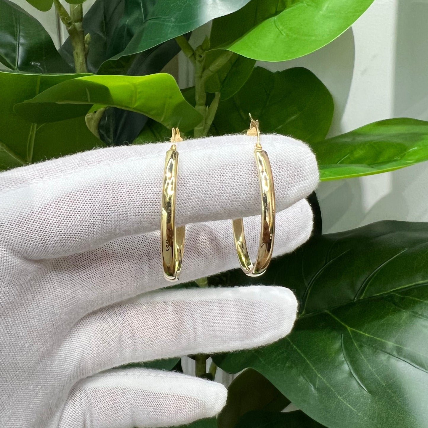 1287-NEW 14K Hollow Hoop Earrings (3.2X37mm) W.G