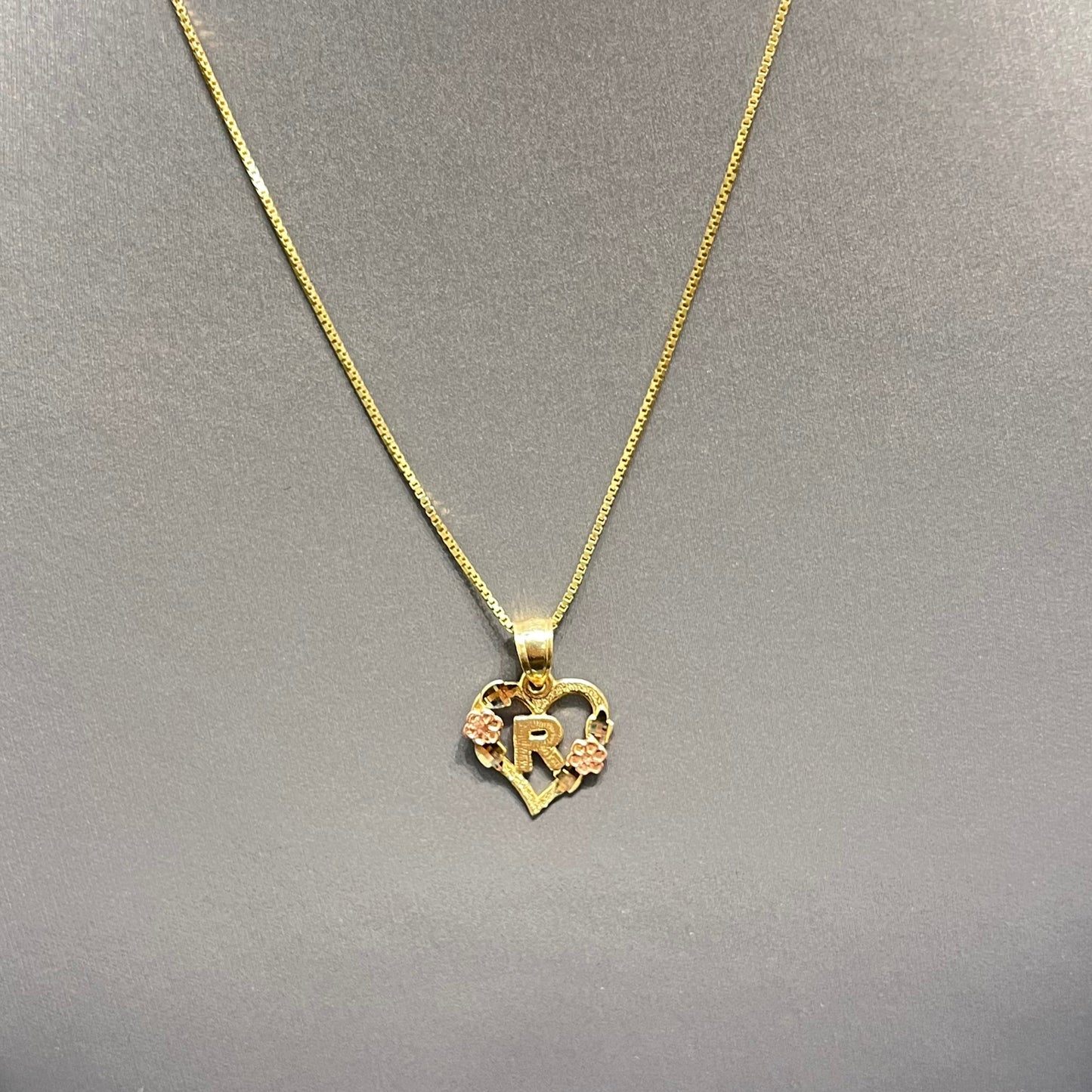 00177- NEW 14K Letter “R” Heart Shape Pendant (W.G)