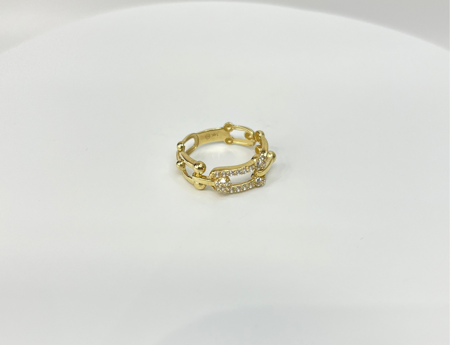 1493- NEW 14K Fashion Bead U Link Ring W.G