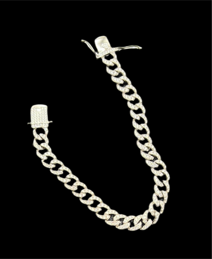 S273- Silver Cuban Link Bracelet 8”