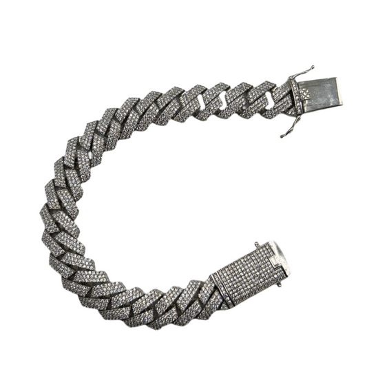 S788- Encrusted Miami Cuban Bracelet 7 1/2”