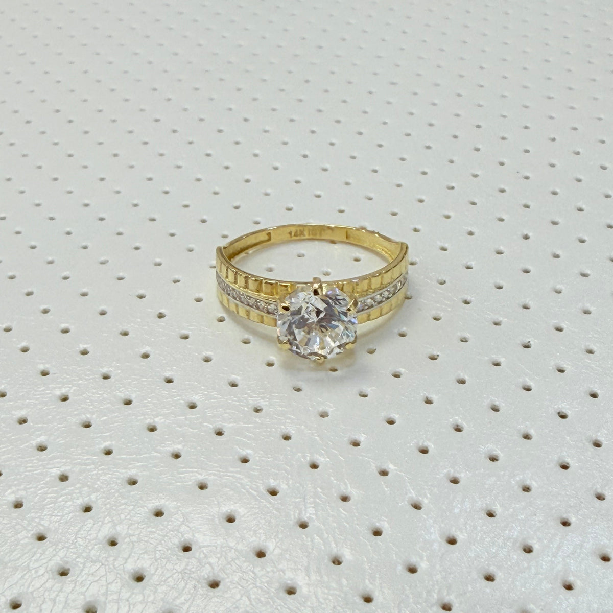 1809- NEW 14K Gold Wedding Rings Trio W.G