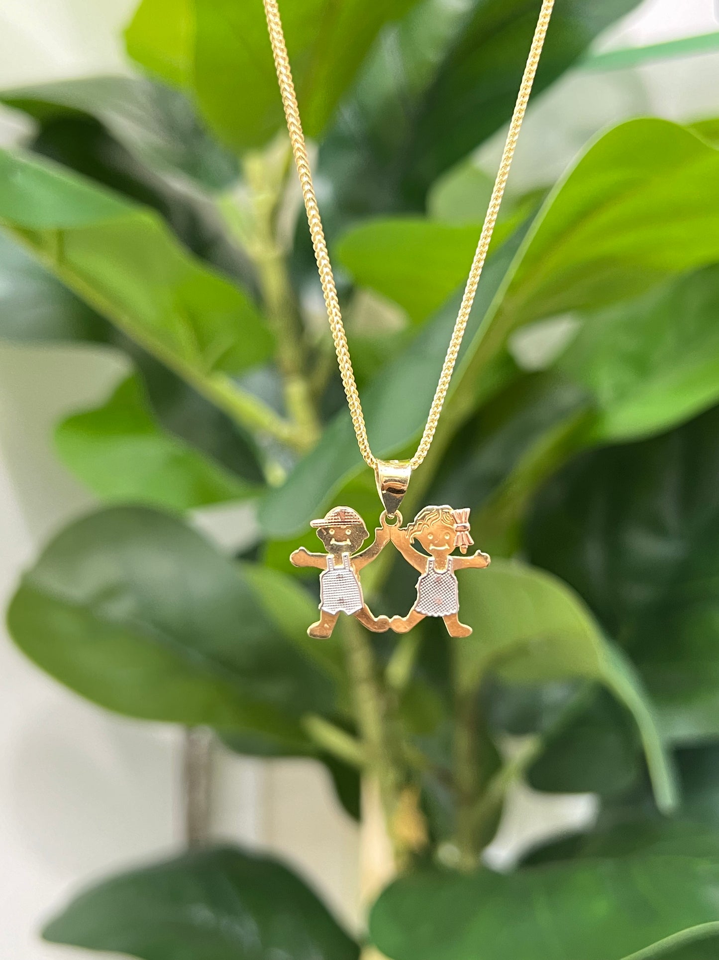 00120- NEW 14K Gold Two Kids Pendant (W.G)