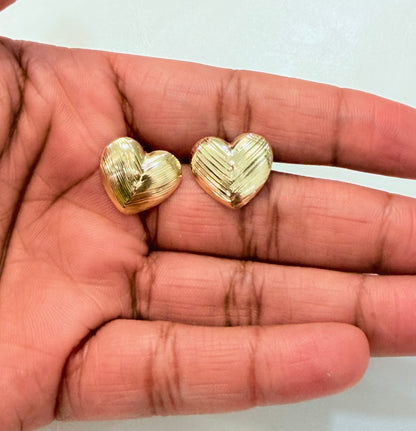 1821-NEW 14K Hollow Heart Stud Earrings (15x16.4mm) W.G