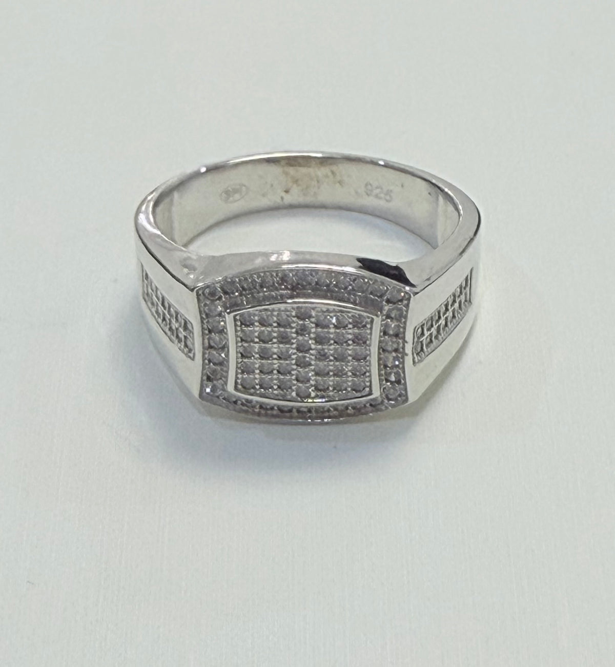 S422- 925 Sterling Silver Men's Micro Pave Rectangle Shape CZ Ring Sz 11