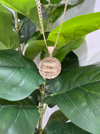 1218- NEW 14K Round The Last Supper Cz Pendant W.G