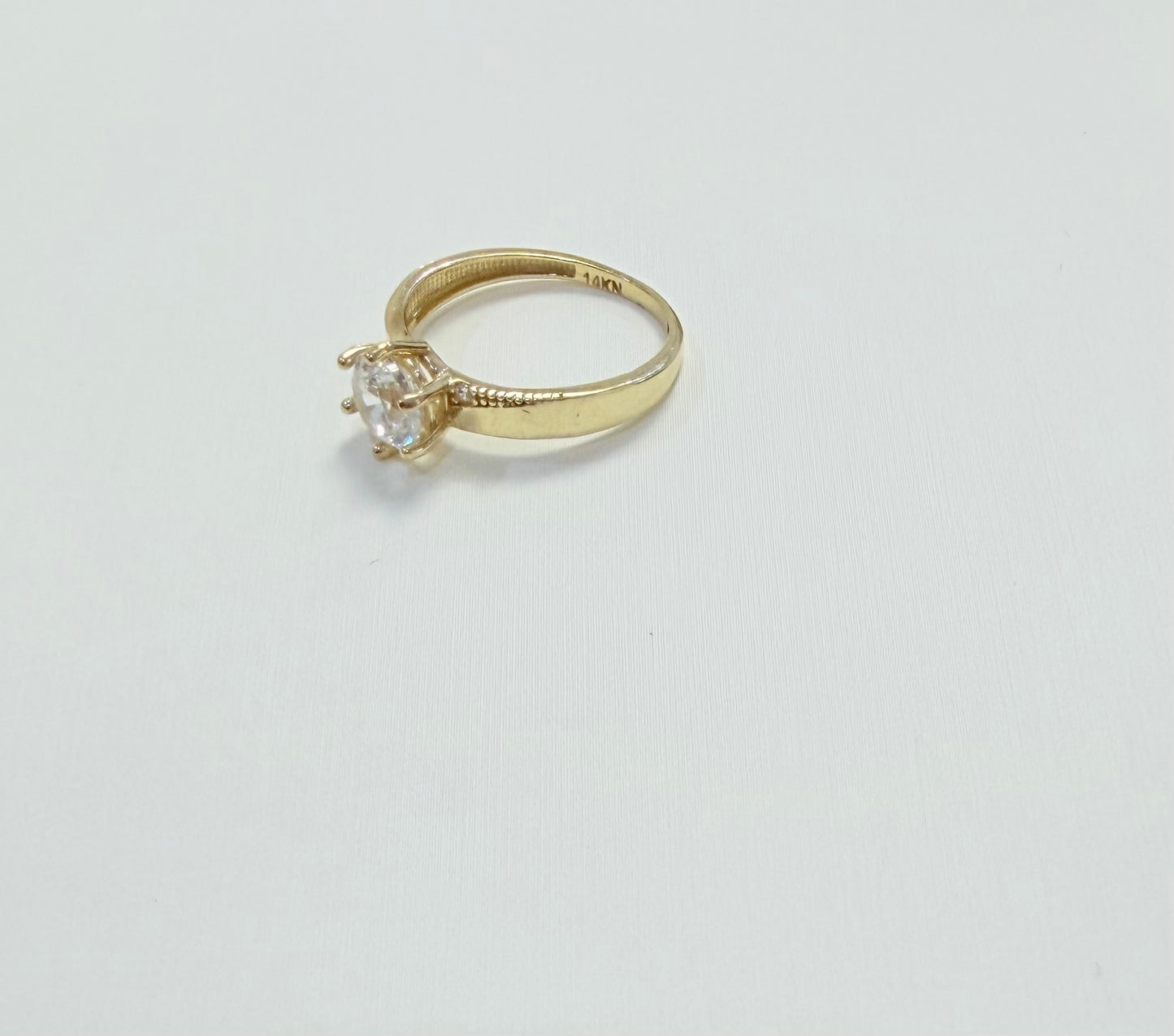 1681- NEW 14K Engagement Gold Ring W.G