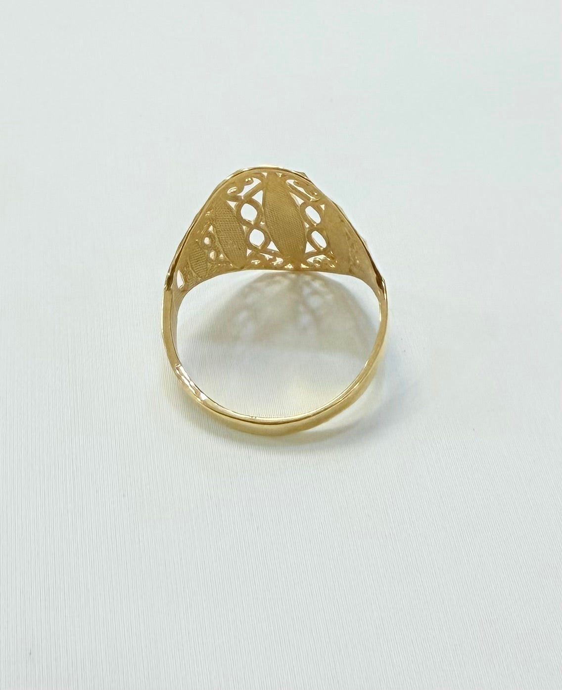 1636- NEW 10K Fashion Fancy Ring W.G