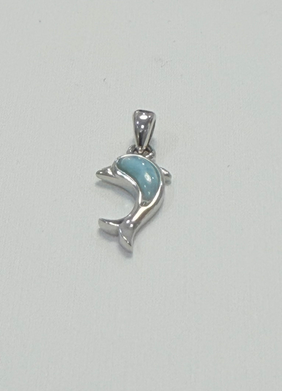 S671- NEW .925 Sterling Silver Small Dolphin Pendant W.G