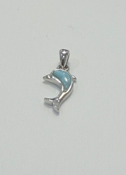 S671- NEW .925 Sterling Silver Small Dolphin Pendant W.G