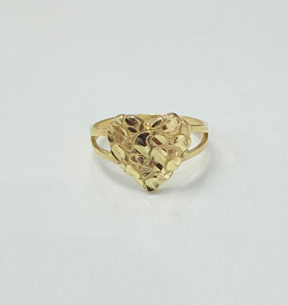 912- NEW 10K Nugget Heart Shape Ring W.G
