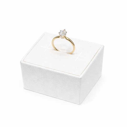 1341- NEW 14K Oval Diamond 💎 Gold Ring W.G