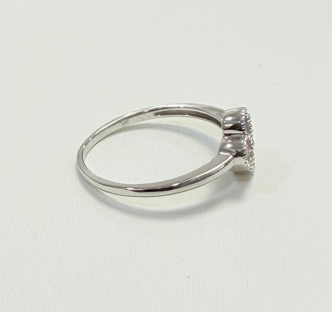 S798- NEW .925 Clover Sterling Silver Ring W.G