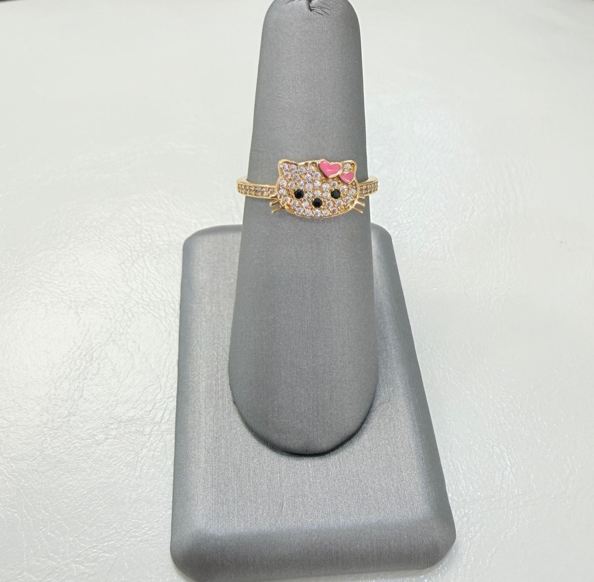 1816- NEW 14K Hello Kitty Ring W.G