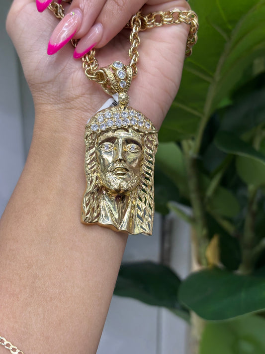 1002- NEW 14K Jesus Face Cz Pendant W.G