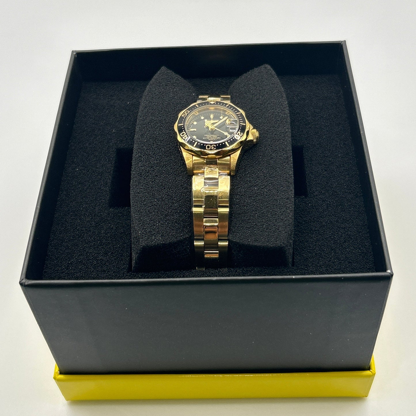 R26- Gold/Black Women’s Watch - 28mm