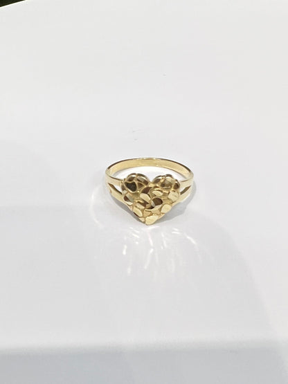 1277- NEW 14K Small Heart Nugget Ring W.G
